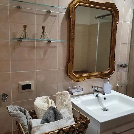 B E B House Apartment Busto Arsizio Exterior photo